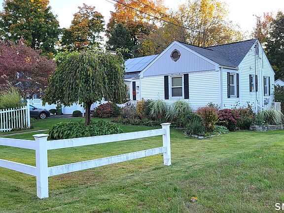 3rd image of 69 Denison Road