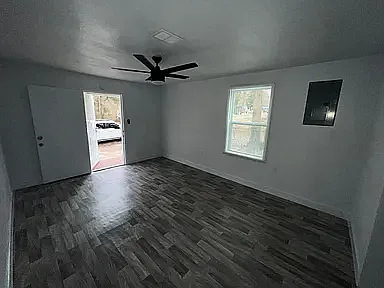 196 South Alabama Avenue - 1 — Photo 3