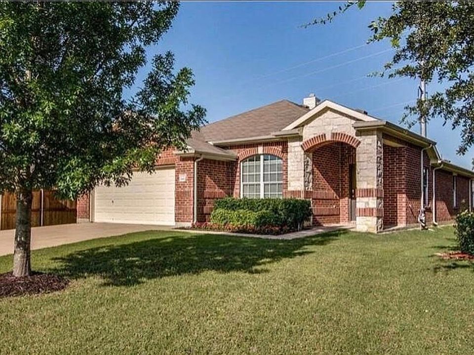 1st image of 15613 Landing Creek Ln