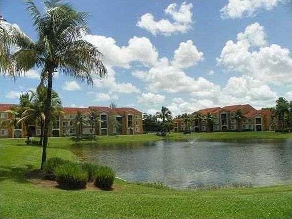 3rd image of 12154 Saint Andrews Pl APT 107
