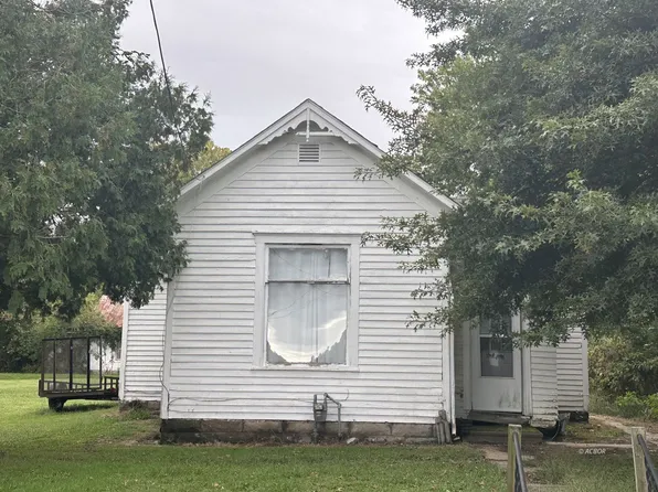 593 High St, Middleport, OH 45760
