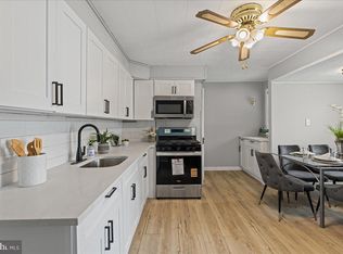 801 Cedar Ln, Hamilton, NJ 08610