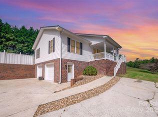 3231 Christie Rd, Hudson, NC 28638