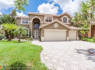 22141 Braddock Pl, Boca Raton, FL 33428