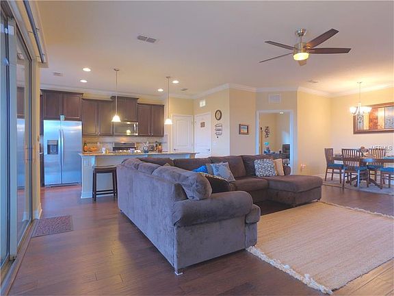 5th image of 633 Cordoba Dr