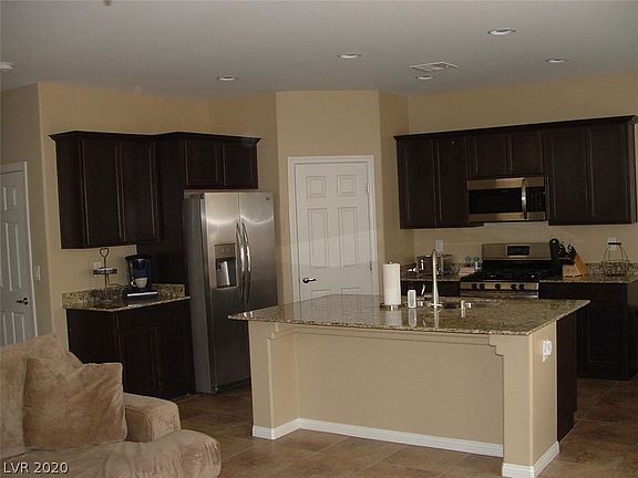4th image of 6638 Breakwater Reef St