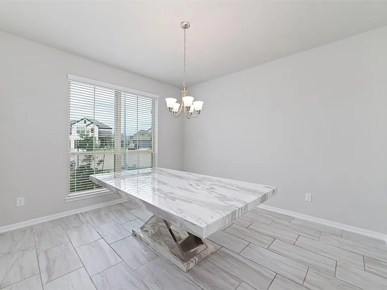 18511 Grand Spanish Oak Ct — Photo 5