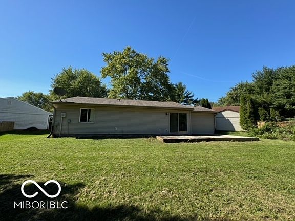 3rd image of 8904 Rock Island Ct