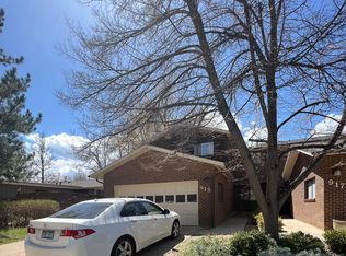 915 Roxwood Ln, Boulder, CO 80303