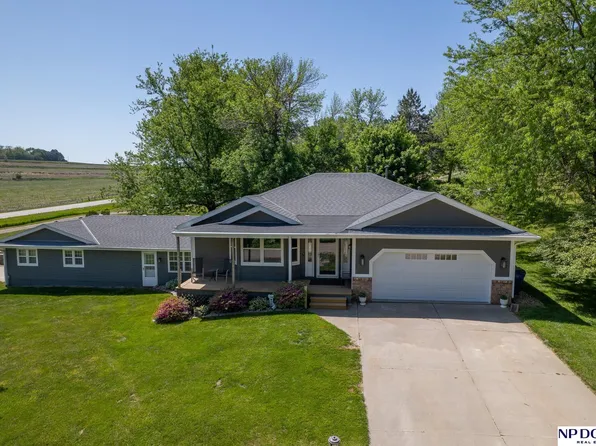 10021 Alice Dr, Omaha, NE 68142