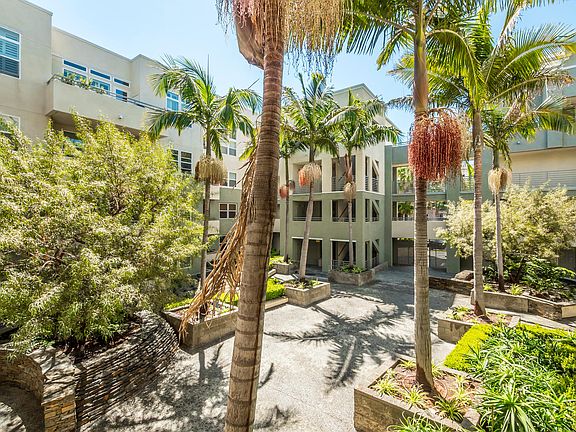 3rd image of 7100 Playa Vista Dr APT 213