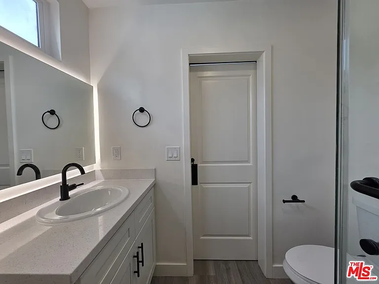 3707 S Canfield Ave #1 — Photo 6