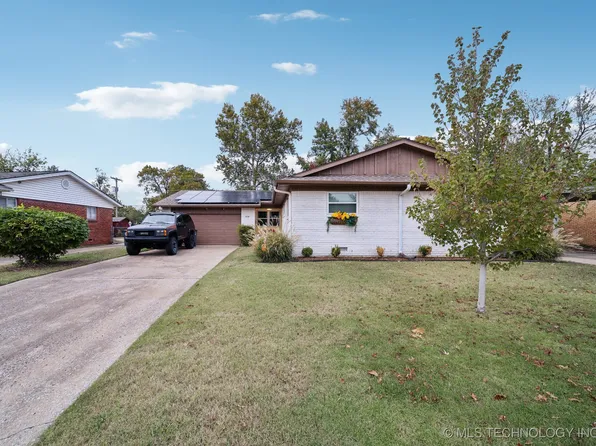 5129 E 27th Pl, Tulsa, OK 74114