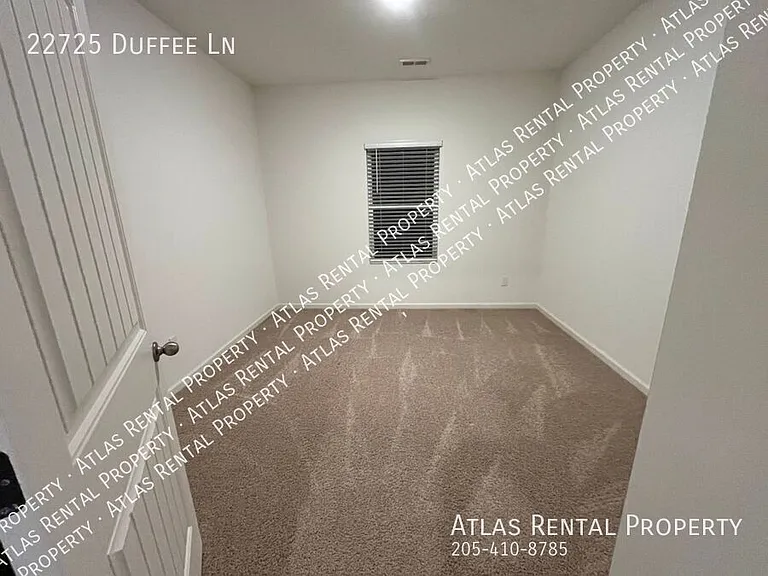 22725 Duffee Ln — Photo 12