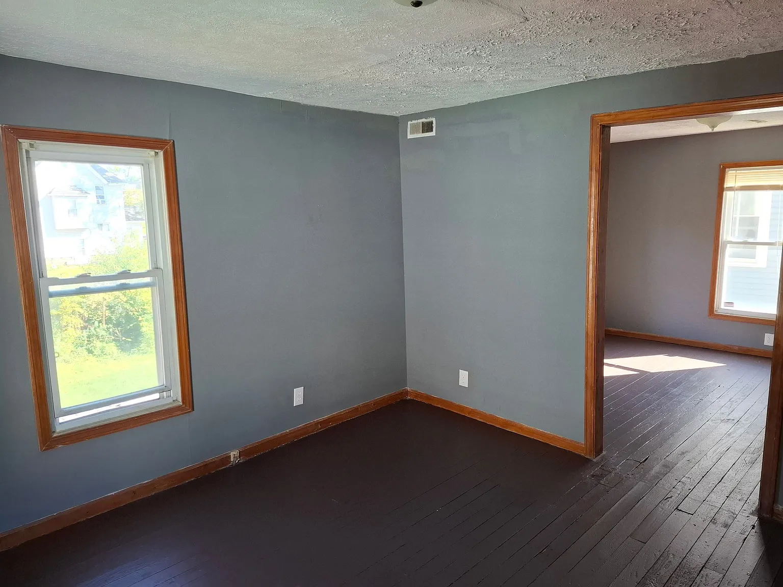 114 Belden Ave SE — Photo 3