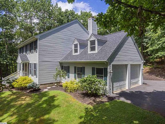 4th image of 686 Chinquapin Dr