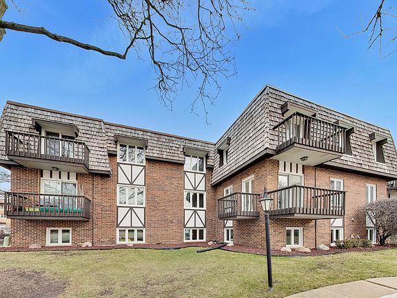 4th image of 2300 W Talcott Rd APT 1D