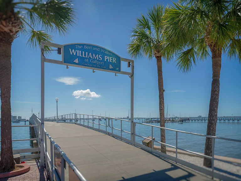 Downtown Gulfport | Williams Pier - Pedestrian, Fishing
