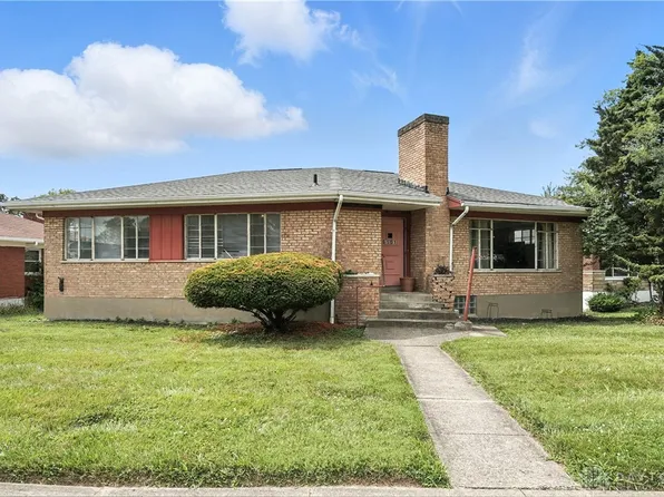 6101 Capri Dr, Cincinnati, OH 45224