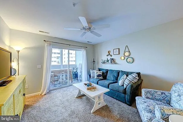 3400 Sanibel Cir #3402