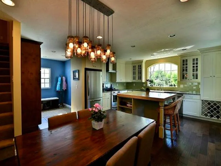 3204 S 1575 E — Photo 6