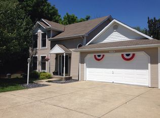 20188 Lakeview Dr, Lawrenceburg, IN 47025