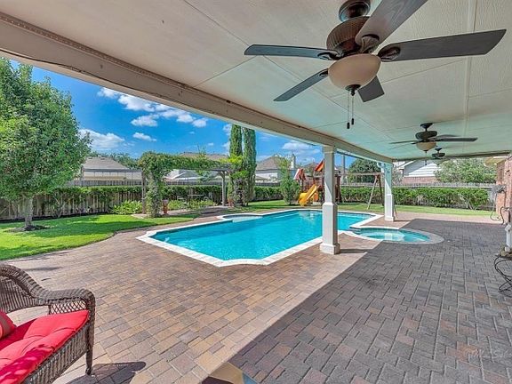 3rd image of 2710 Shadow Canyon Ln