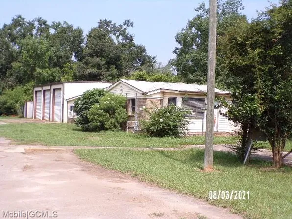 8880 Irvington Bayou La Batre Hwy, Irvington, AL 36544