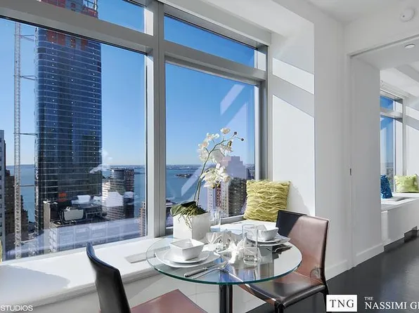 123 Washington St APT 40H, New York, NY 10006