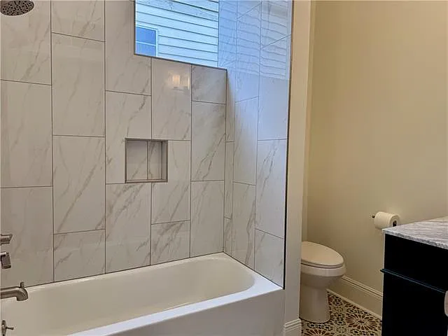 128 N Alexander St — Photo 17