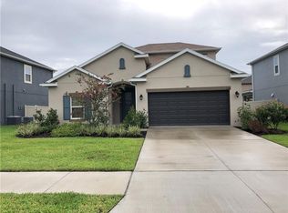 1318 Montgomery Bell Rd, Wesley Chapel, FL 33543