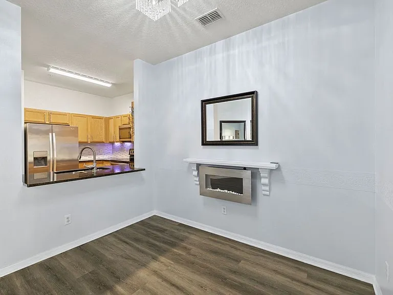 7519 Bliss Way — Photo 2