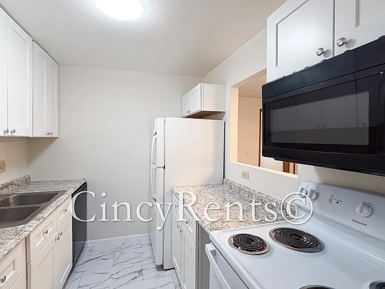 521 Martin Luther King Dr W #A6 — Photo 4