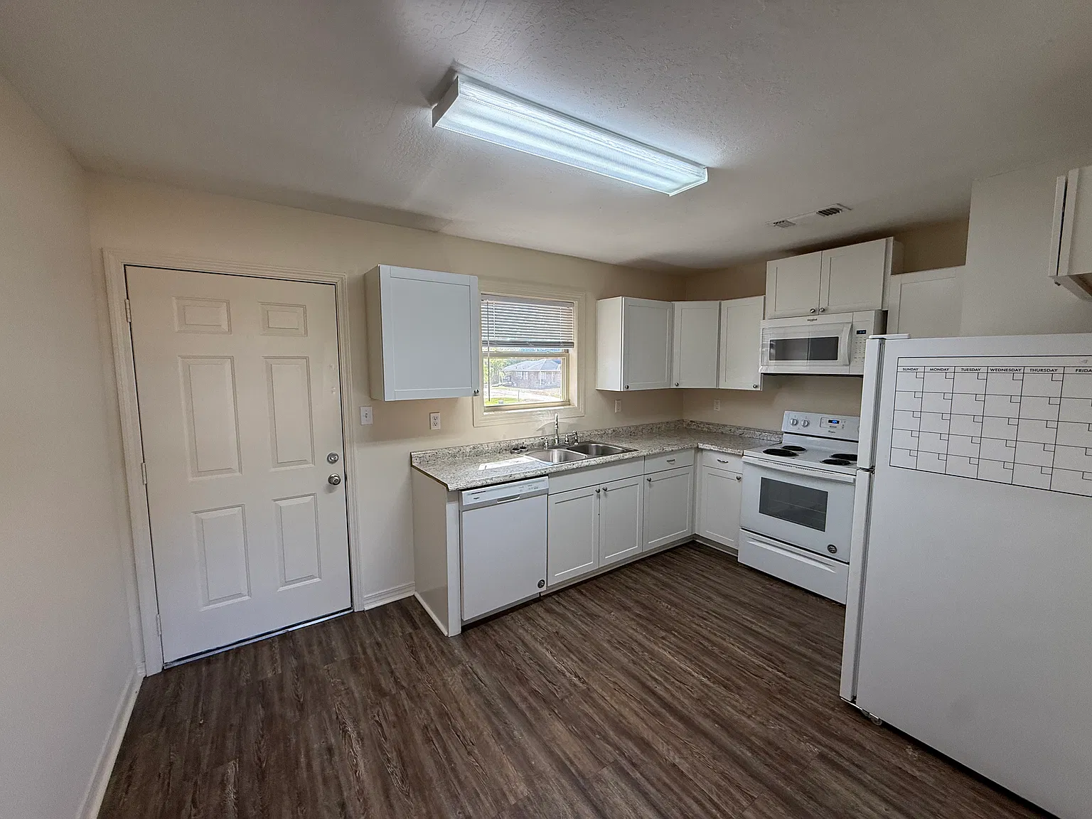 2 bed, 800 sqft, $850 — Photo 4
