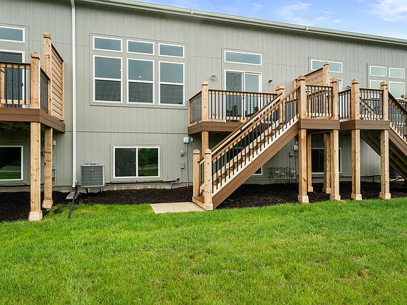 5th image of 2034 SW Holdbrooks Dr