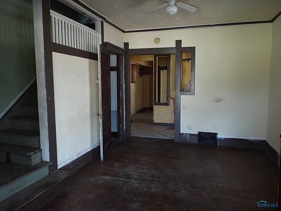 5th image of 2245 Hollywood Ave