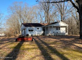 299 Davis Rd, Byhalia, MS 38611