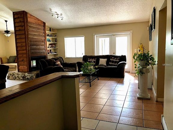 3rd image of 156 Dublin Dr