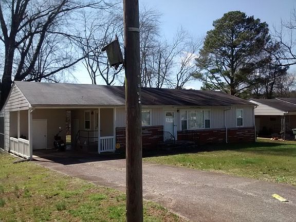3rd image of 4620 Woodmore View Cir