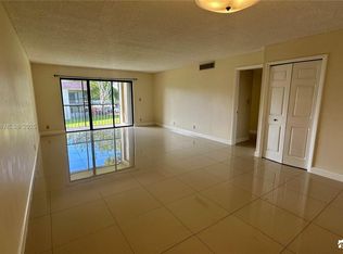 16210 Laurel Dr, Fort Lauderdale, FL 33326