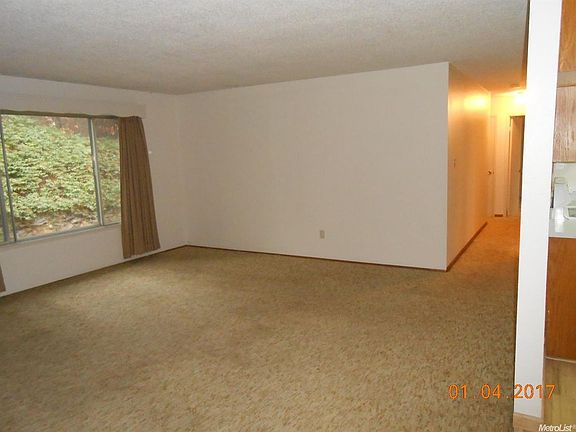 5th image of 4021 Valley Vista Dr