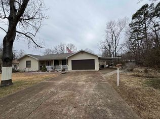 307 E Church St, Horseshoe Bend, AR 72512