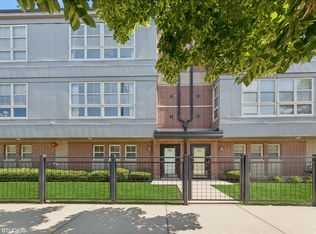 2311 S Wabash Ave, Chicago, IL 60616