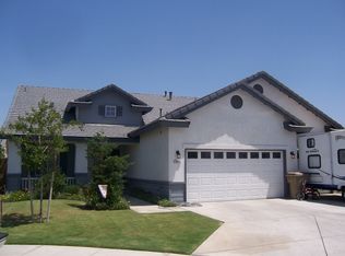 2902 Eagle Valley Pl, Bakersfield, CA 93313