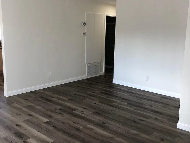 15 N San Mateo St #C — Photo 11