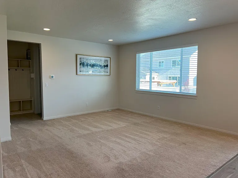 2025 W 900 N — Photo 14