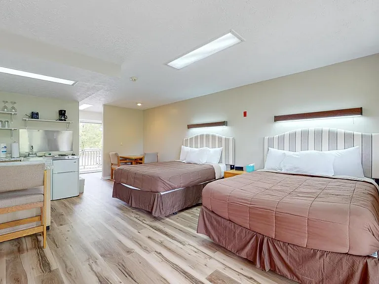 661 Harrison Ferry Rd — Photo 3