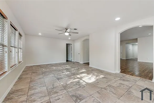 1008 Lake Trail Dr — Photo 13
