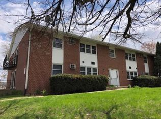 4916 Burma Rd APT 7, Mc Farland, WI 53558