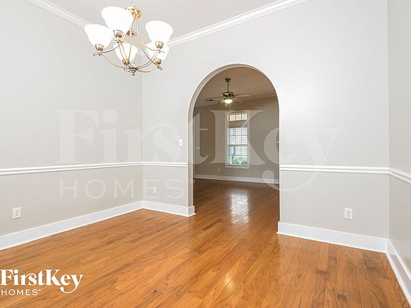 5th image of 5478 Camellia Ln
